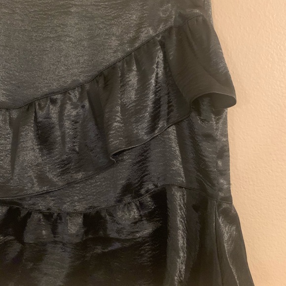NWOT Ruffle Skirt - Picture 4 of 7